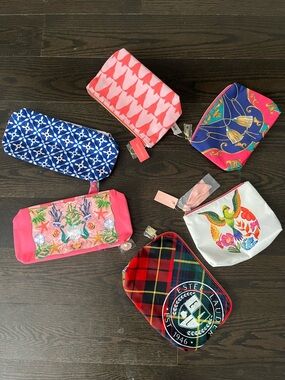6/25$ Estée Lauder Assorted Colorful Cosmetic Pouches